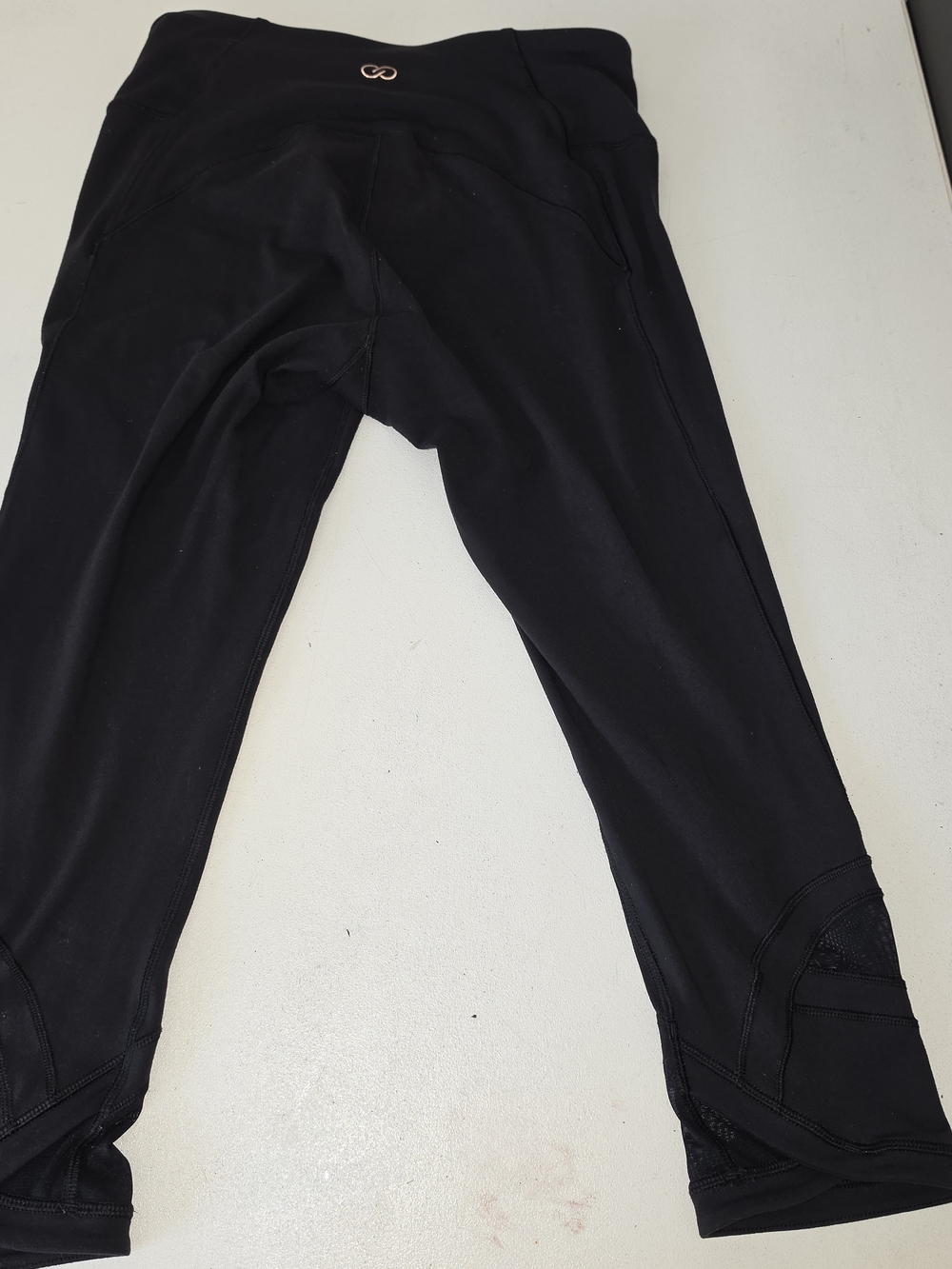 CALIA by Carrie Underwood Black Capri Leggings with Subtle Logo